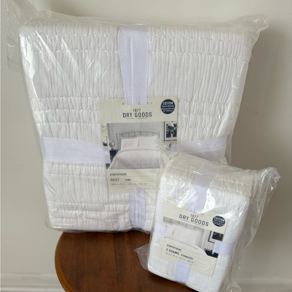 Dry Goods White Quilt Set